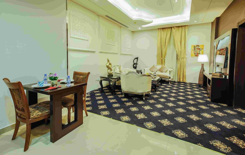 Rest Night Serviced Apartments- Alhamra Riyadh Eksteriør bilde Suite