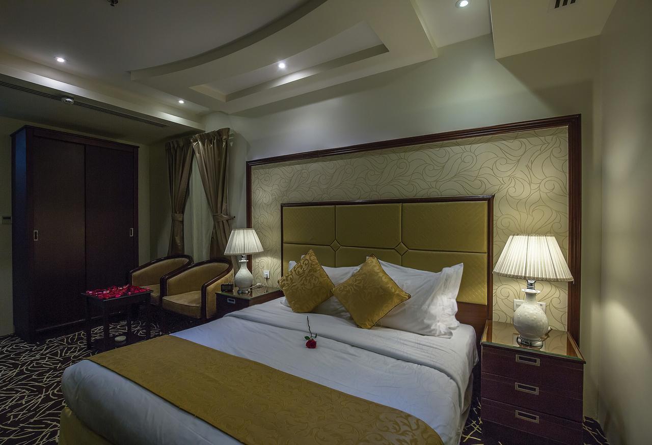 Rest Night Serviced Apartments- Alhamra Riyadh Eksteriør bilde A bedroom at the hotel
